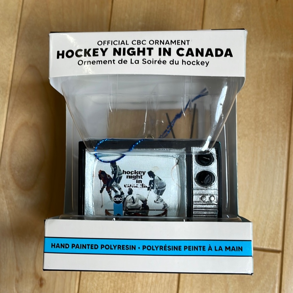 🇨🇦 Main and Local Hockey Night in Canada Ornament Collector’s Edition. NIB